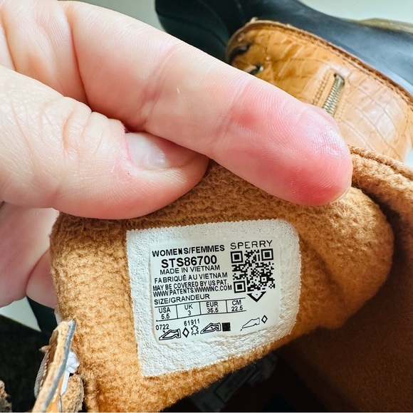 NWOT Leather Waterproof Sperry Saltwater Duck Boots - Picture 6 of 6